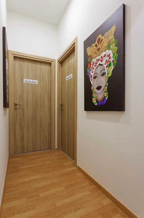 A' Baddaro - Capo Room Palermo